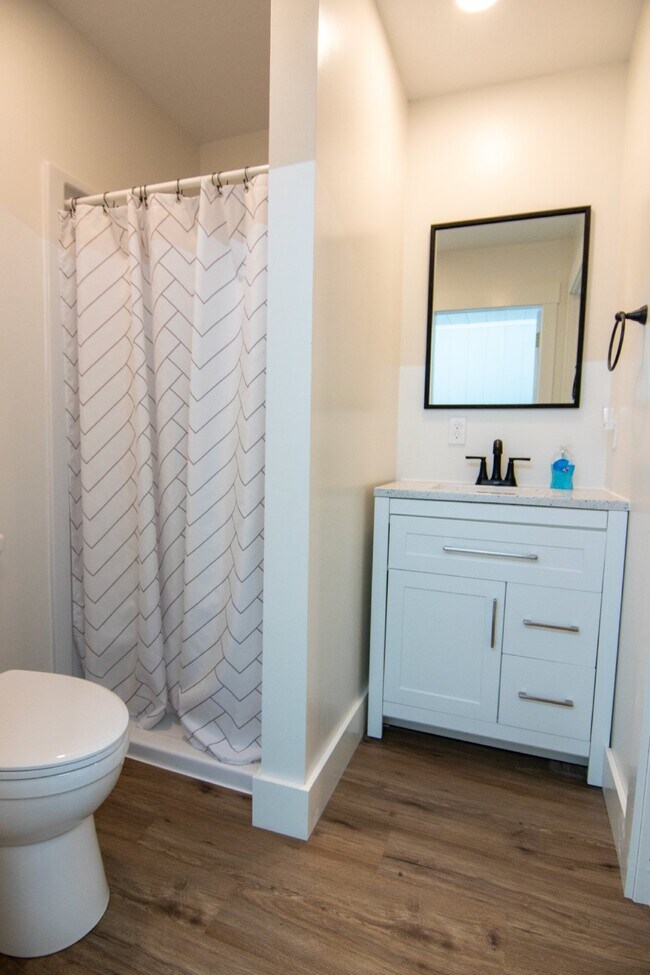Building Photo - Newly built 1-Bedroom Apartment in Altamon...