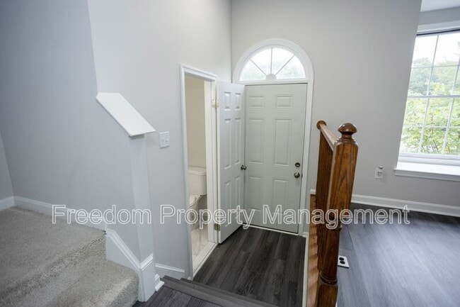Building Photo - 10897 Campaign Ct