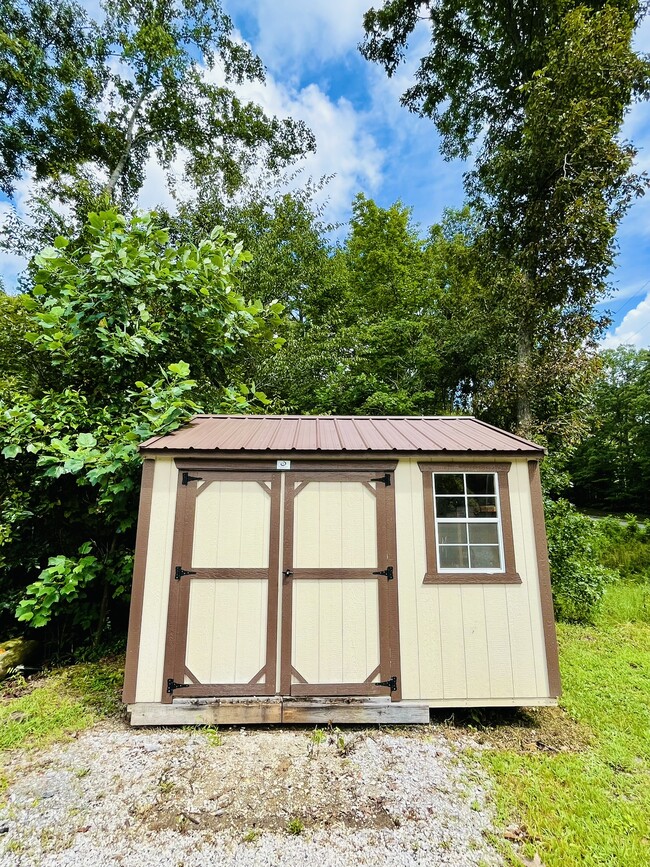 Foto del edificio - 169 Henley Rd