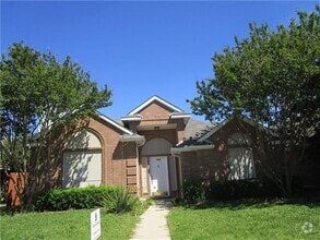 Building Photo - 7900 Tournament Rd