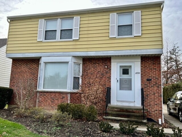 Primary Photo - 2238 Halcyon Rd