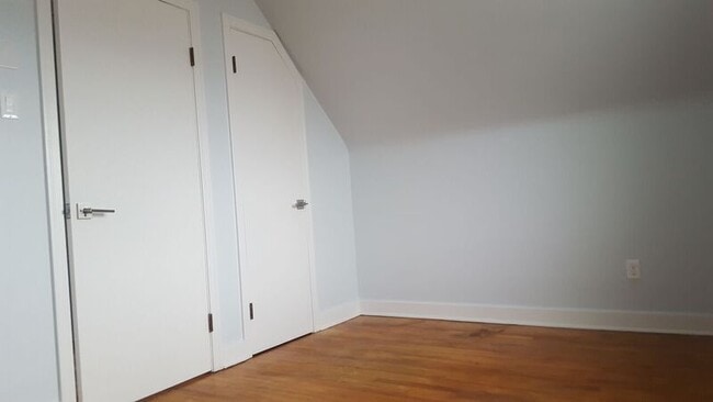 Building Photo - 1453 Main Rd