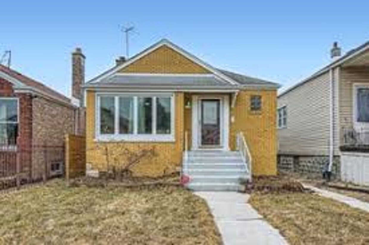 Building Photo - 4444-50 W. 59th St. Chicago IL