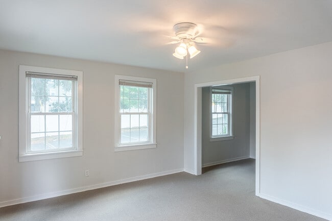 Photo - Hayden Road - 412 Apartment