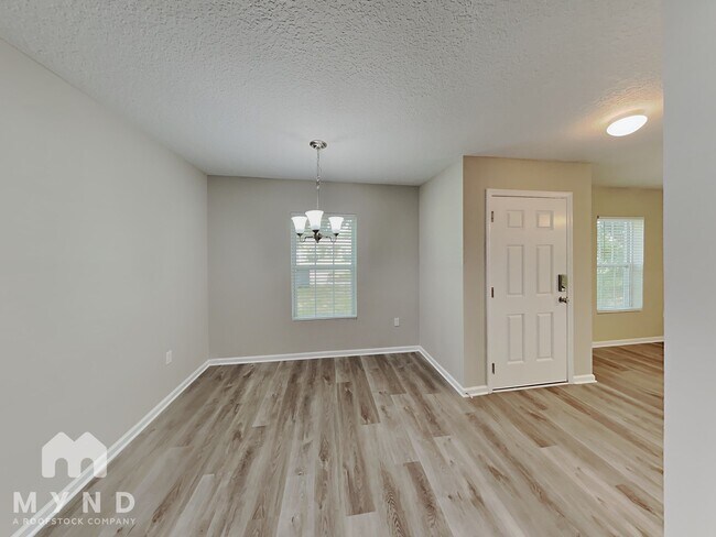 Foto del edificio - 3776 Freeman Rd