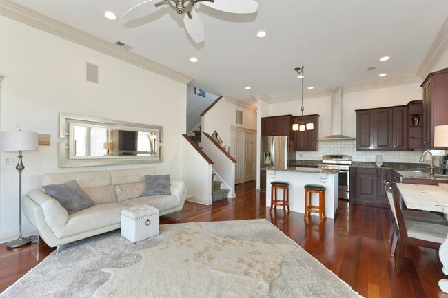 Foto del edificio - 3806 N Ashland Ave
