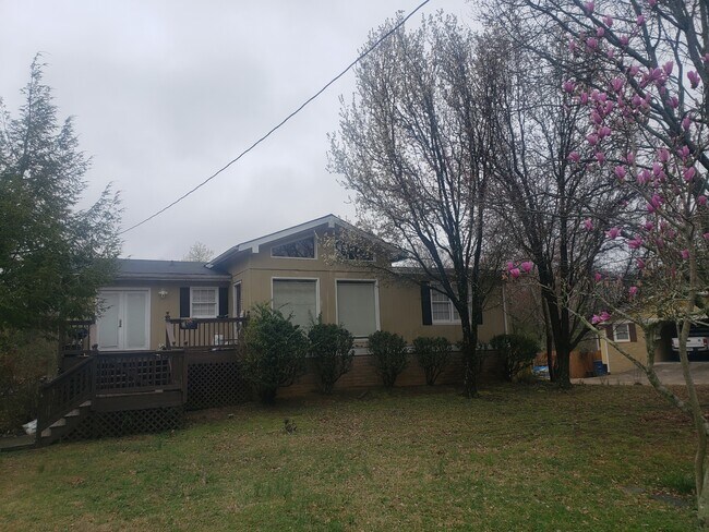 Foto del edificio - 3336 Cowan Mill Ct