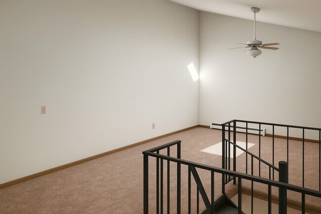 Foto del edificio - 421 W Doty St