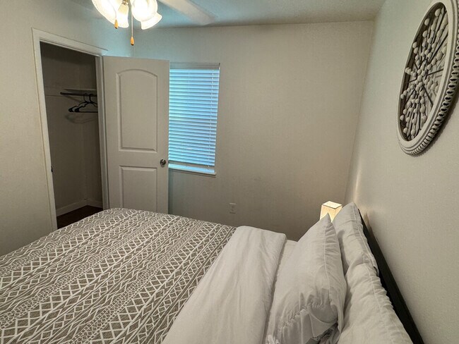 Foto del edificio - 626 Jack Stephens Dr