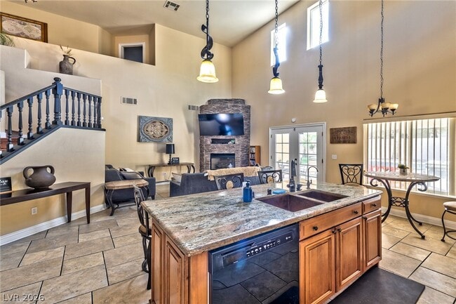 Building Photo - 8971 Rolling Rock Dr