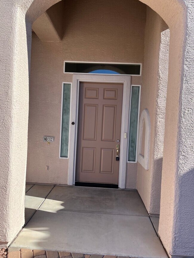 Foto del edificio - Elegant, spacious 3/2.5 home in gated LaPrivada