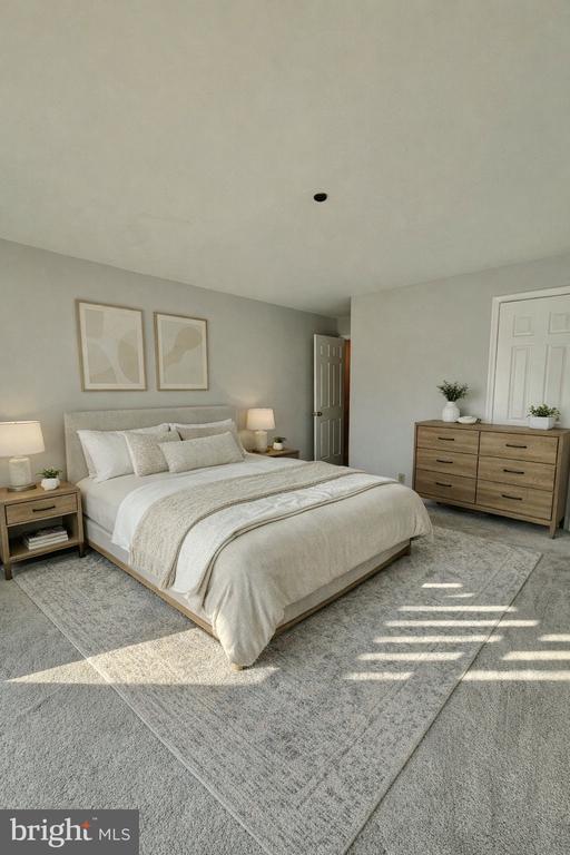 Building Photo - 115 S Lee St