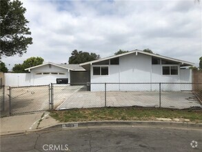 Building Photo - 1083 Gilwood Ave
