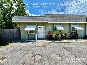 Building Photo - 865 Trotter Rd