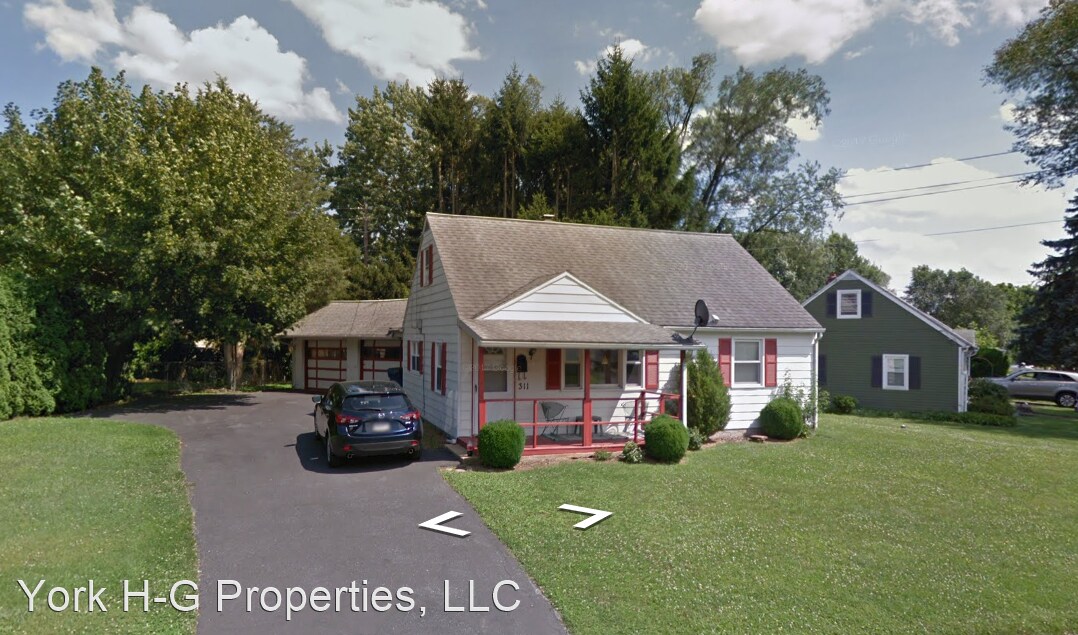 Primary Photo - 4 br, 1 bath House - 311 Charles Rd