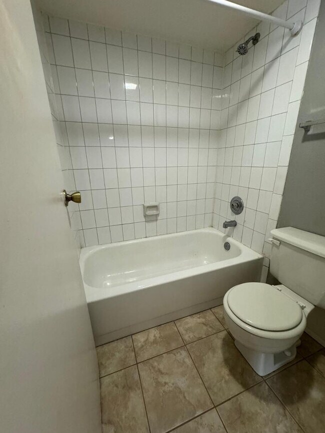 Foto del edificio - 16402 N 31st St