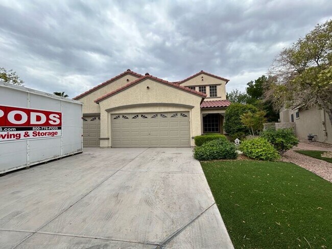 Building Photo - A Fabulous 3 Bedroom Home in Seven Hills