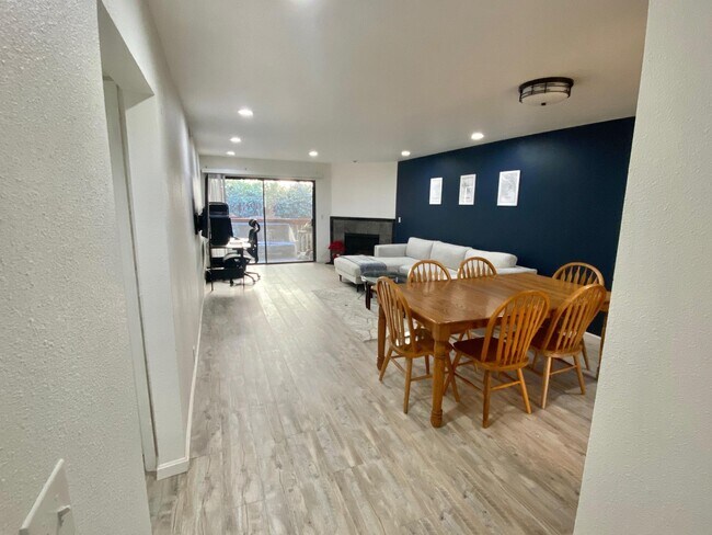 Foto del edificio - 2101 E 21ST St