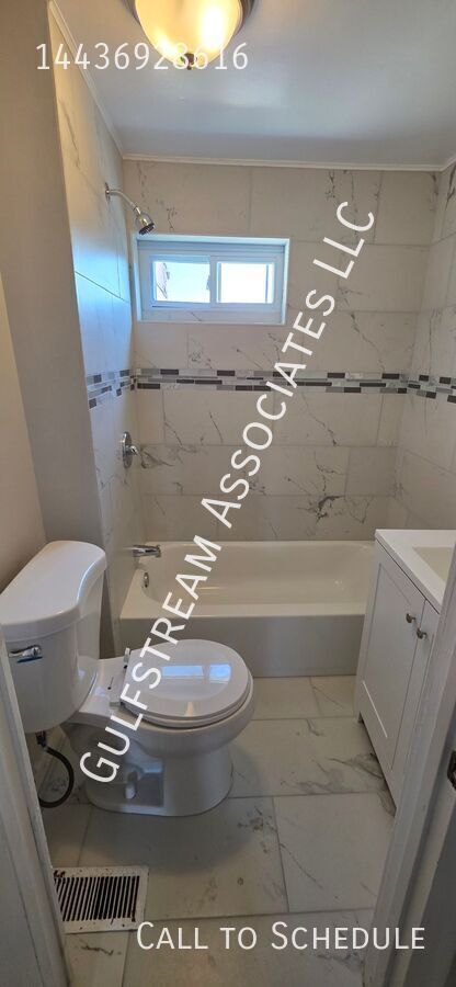 Foto del edificio - 2139 E Chase St