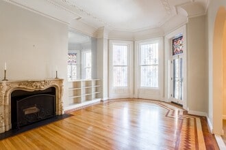 Building Photo - 327 Commonwealth Ave