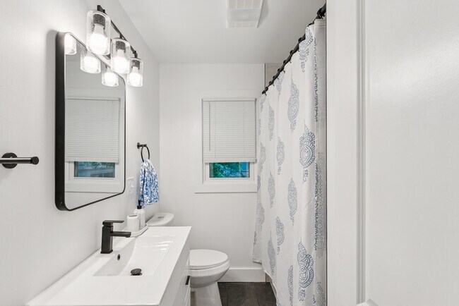 Foto del edificio - 4711 Norwich Rd