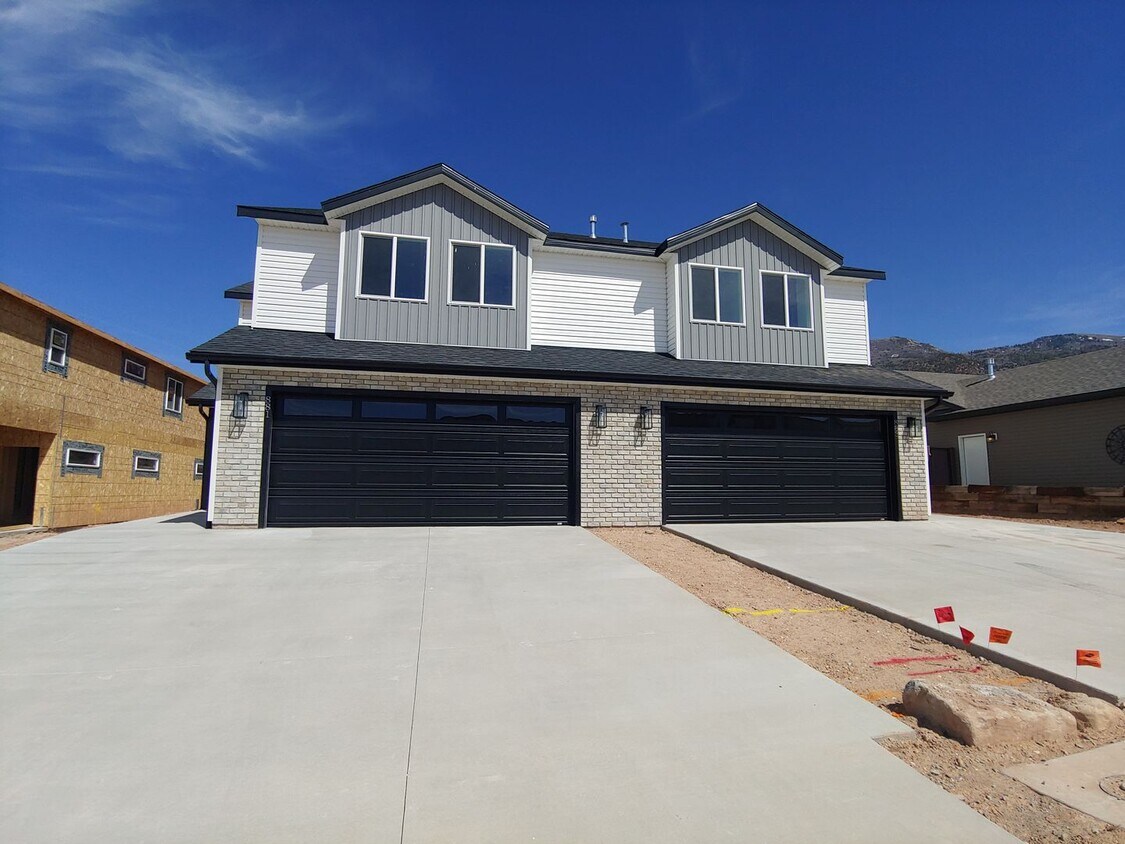 Primary Photo - Charming Townhome