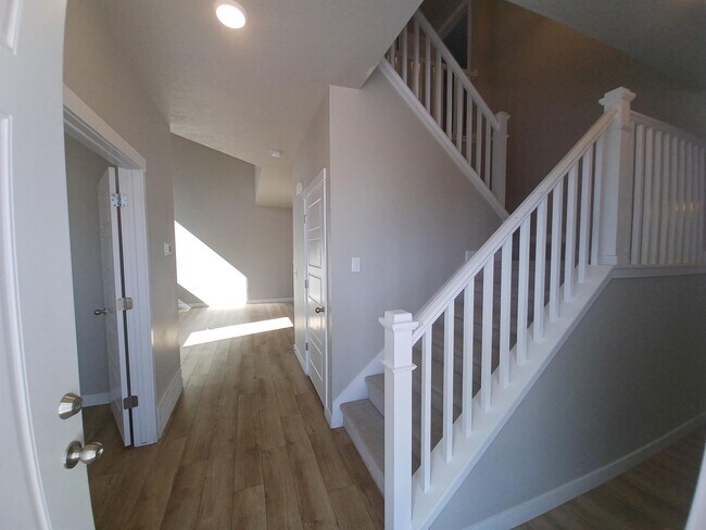 Foto del edificio - 1106 W 1275 S