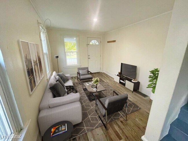 Foto del edificio - 3 br, 1 bath Townhome - 138 Ontario St