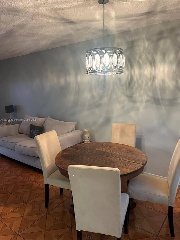 Foto principal - 4143 N Ocean Blvd