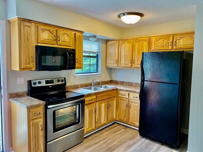 Building Photo - 3504 Jasper Ln