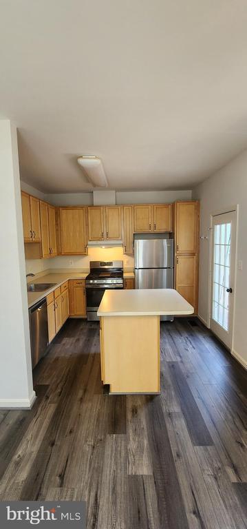 Foto del edificio - 45512 Lakemont Square