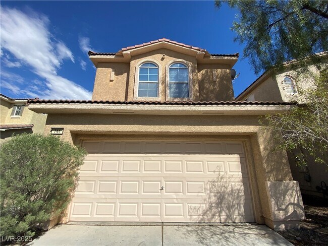 Foto del edificio - 744 Blue Barrel St