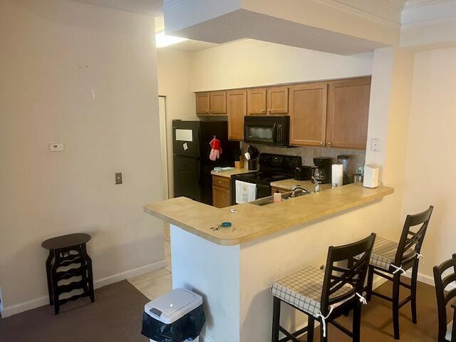 Building Photo - 2203 Myrtlewood Cir E