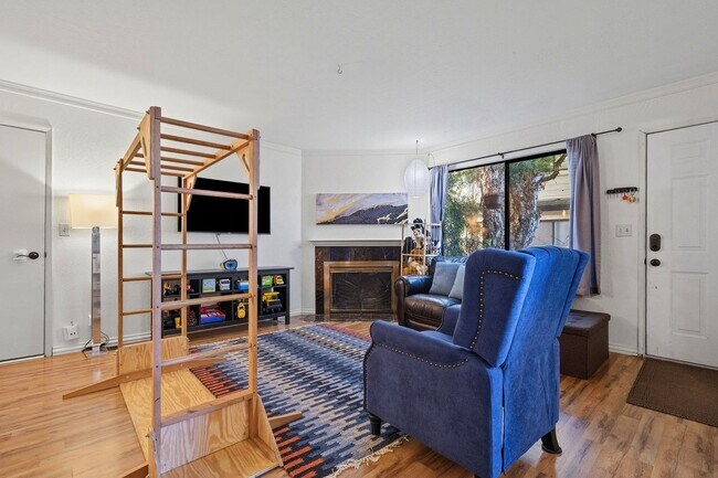 Foto del edificio - 3 Bedroom Condo in Watsonville!
