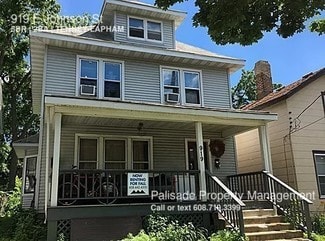 Building Photo - 919 E Johnson St