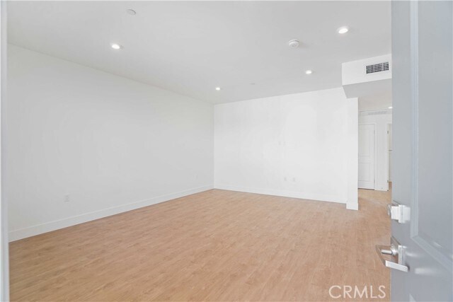 Foto del edificio - 8750 Sepulveda Blvd