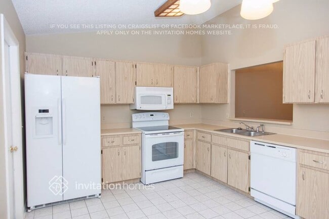 Building Photo - 6524 Seafairer Dr