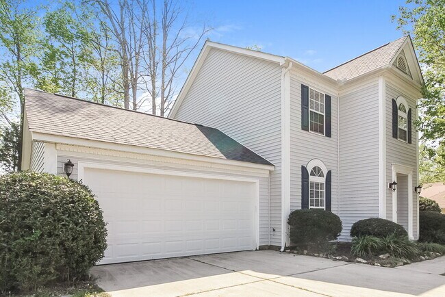 Building Photo - 6116 Red Clover Ln