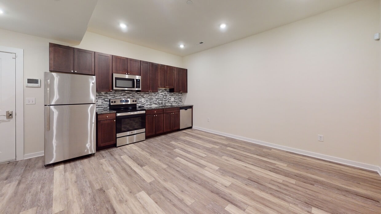 Photo - The Eleanor at Chestnut (Per Bedroom Lease) Apartments