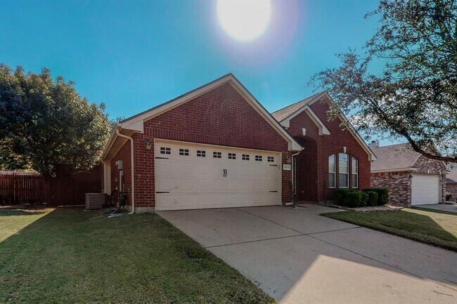 Foto del edificio - 9213 Harrisburg Ln