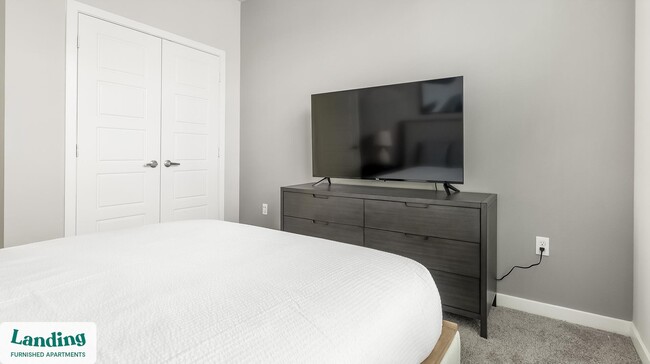 Foto del edificio - 7330 Bluff Springs Rd