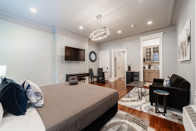 Foto del edificio - 68 E Cedar St