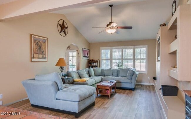 Building Photo - 4936 E Evans Dr