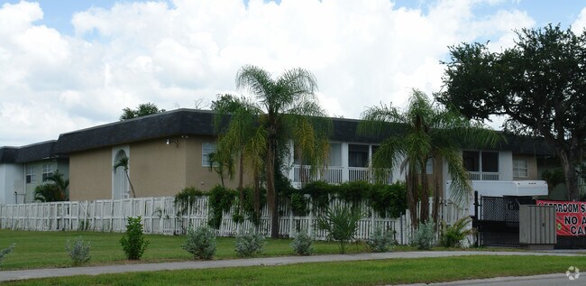 Apartments Near Daniels Crossing In Fort Myers Fl Apartments Com