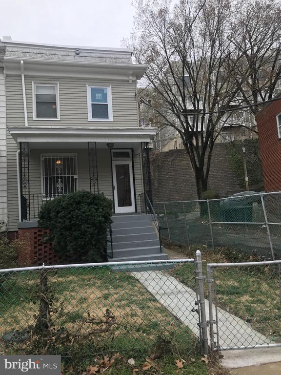 Foto principal - 1377 Morris Rd SE