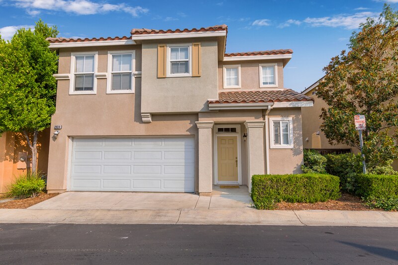 Primary Photo - 24514 Montevista Cir