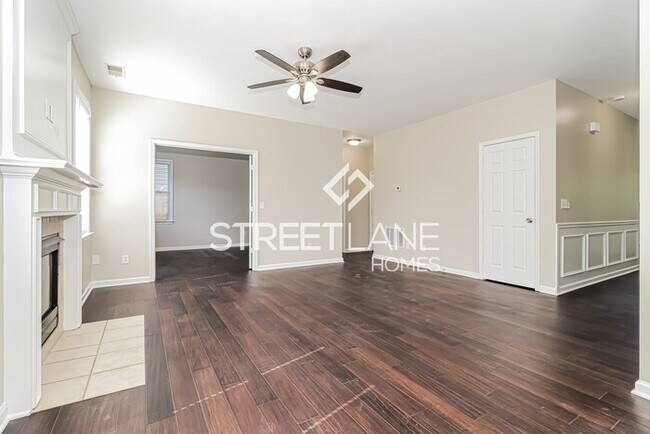 Foto del edificio - Charming 4 Bedroom in Acworth!