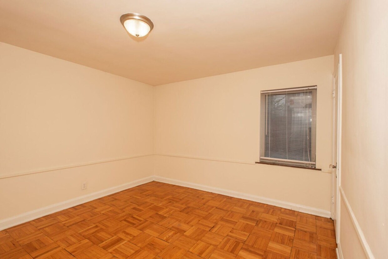 Foto del edificio - 2802 Digby Ave