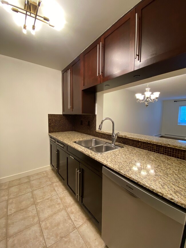 Building Photo - Spacious 1 Bedroom Main Floor Unit at Aurora at Chinook – Kingsland
