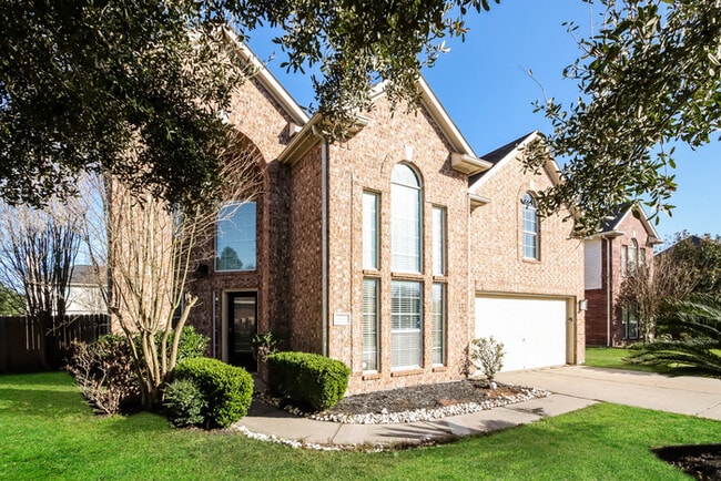 Building Photo - 3119 Hummingbird Ln